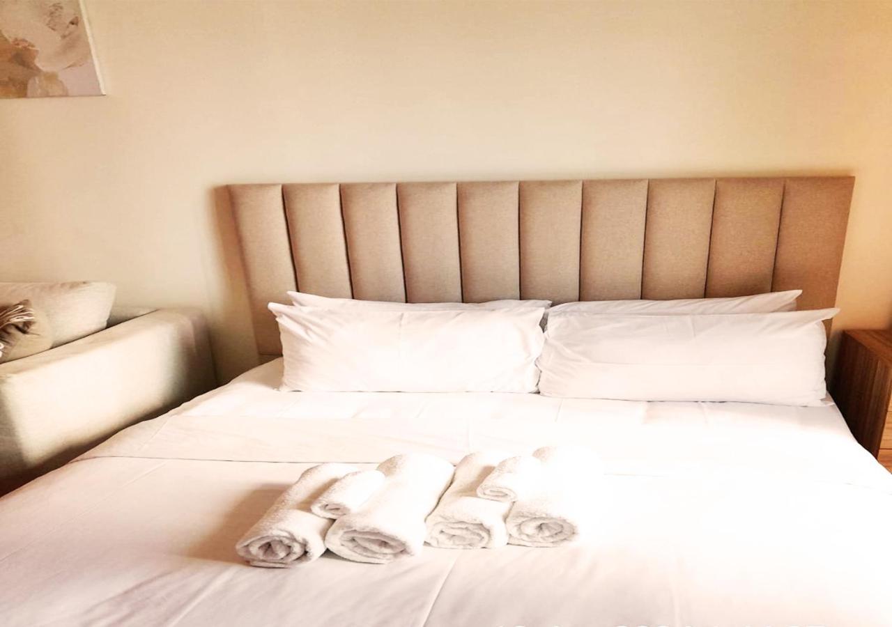Full Sea View With Balcony - Studio Apartment - 10 Min To Jbr - Dubai Ngoại thất bức ảnh