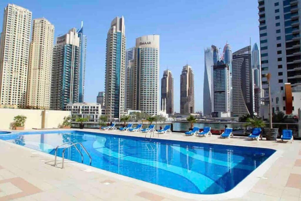 Full Sea View With Balcony - Studio Apartment - 10 Min To Jbr - Dubai Ngoại thất bức ảnh