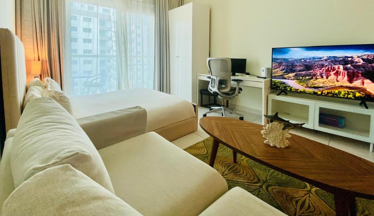 Full Sea View With Balcony - Studio Apartment - 10 Min To Jbr - Dubai Ngoại thất bức ảnh